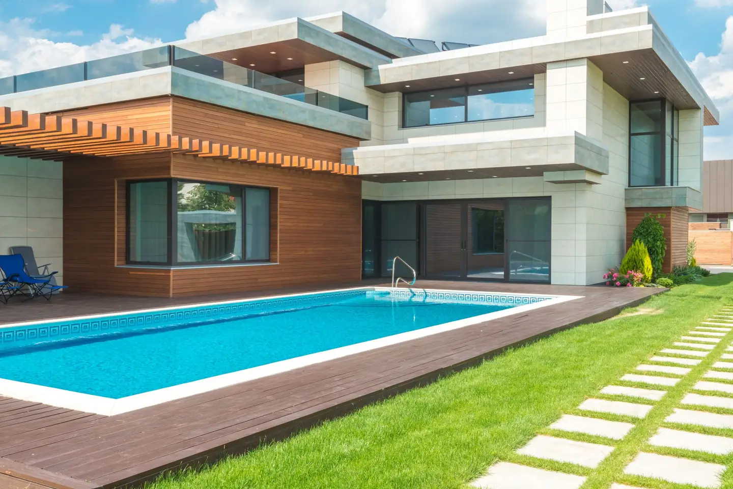 Swimming pool built in Sunset Strip, NSW